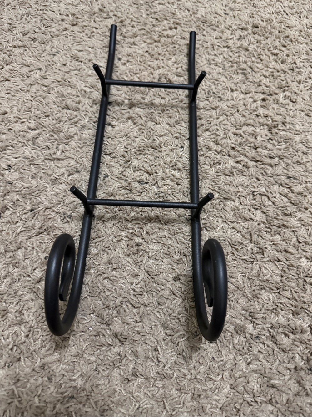 Longaberger wrought iron sled, sleigh for Vegetable basket. Home Decor - Picture 3 of 4
